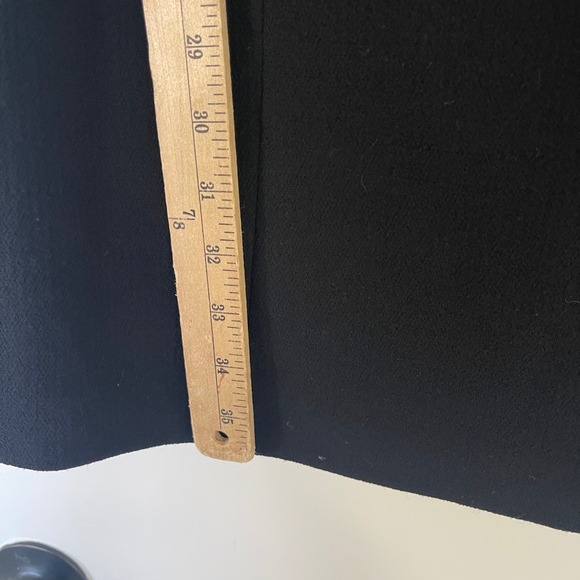 Lafayette 148 New York $448 Virgin Wool Short Sleeve Shift Dress Size 4 Luxury - Picture 9 of 9